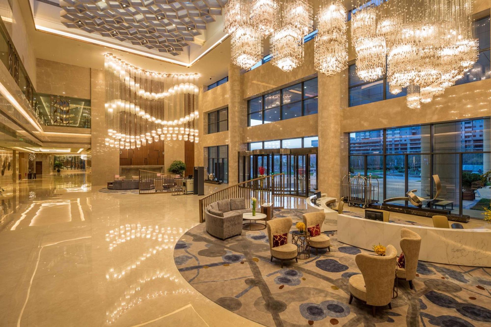 Hilton Urumtschi Exterior foto